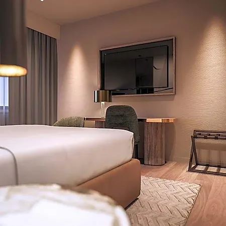 Crowne Plaza By Ihg Hotel Milan