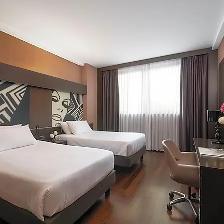 Crowne Plaza By Ihg 4*
