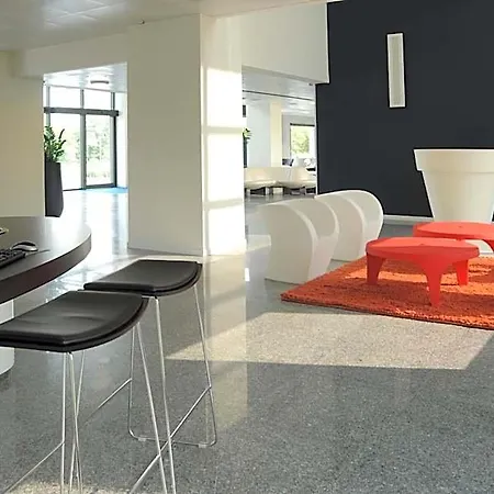 Idea San Siro Hotel 4*
