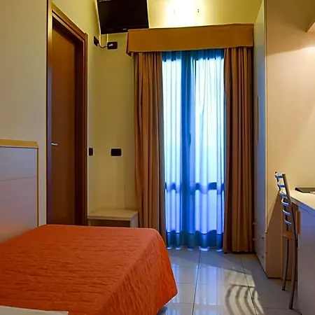 Otel Losanna 3*