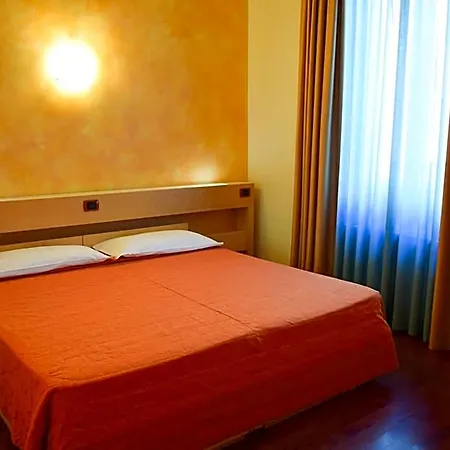 Hotel Losanna 3*