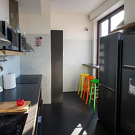 Babila Hostel & Bar
