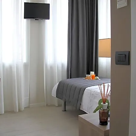 Zara Szálloda 3*