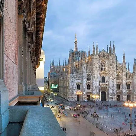 Hotel The Glamore Duomo Milan