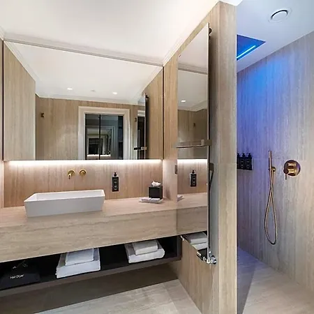 The Glamore Duomo Hotel Milan