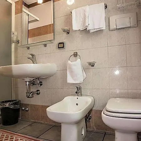 Bel Sit Hotel 2*