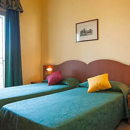 Hotel The