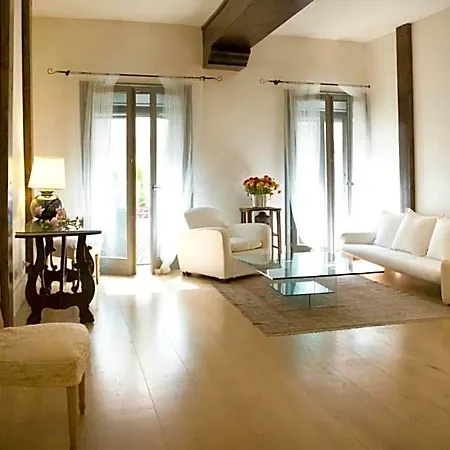 Hotell Antica Dei Mercanti 4*