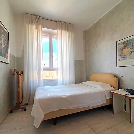 Molise 2 Hotel Mailand