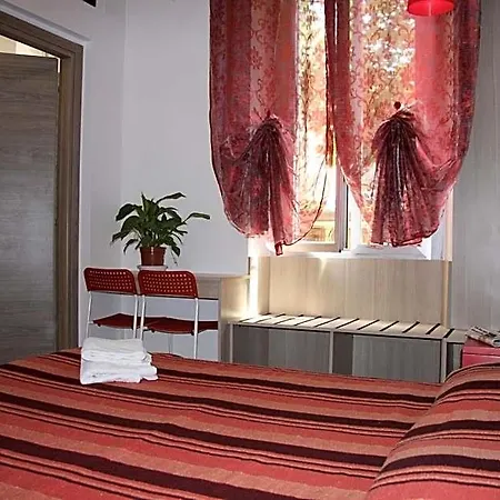 Otel Adelchi *