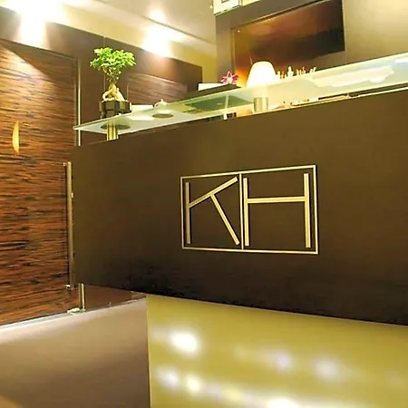 Hotel Ih *
