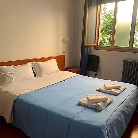 Mercurio Hotel 2*
