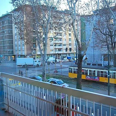 Villamelchiorre 1 * Milan