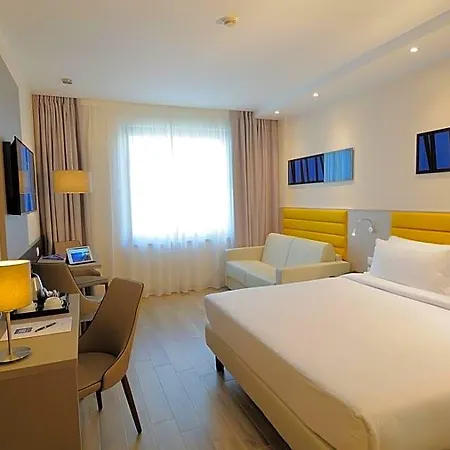 Hotel Ih Lorenteggio