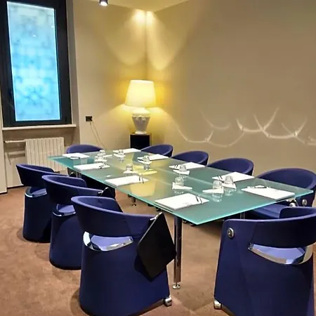 Ih Ambasciatori 4*