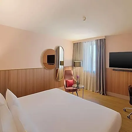 Hotel Nh Collection Touring Milan