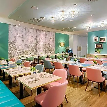 Nh Collection Touring Hotel
