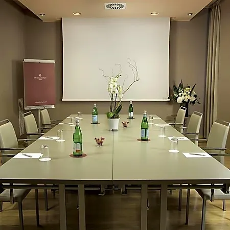 Nh Collection Touring Hotel 4*
