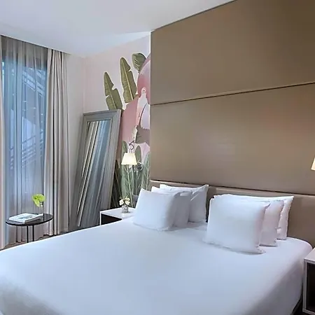 Hotel Nh Collection Touring