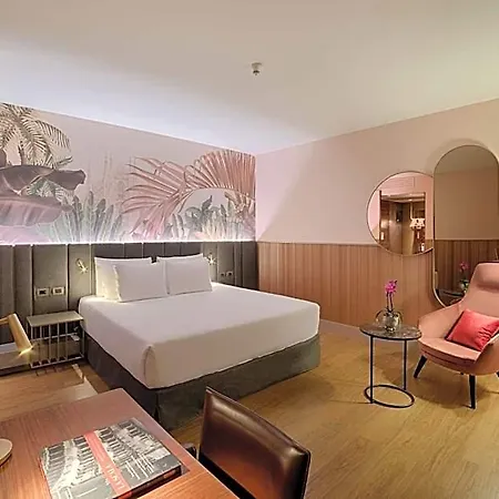 Hotel Nh Collection Touring Milan