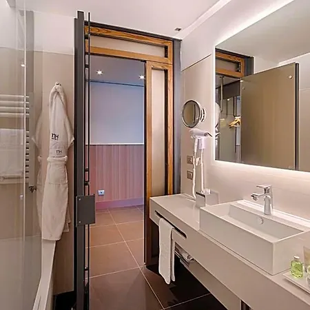 Hotel Nh Collection Touring Milan