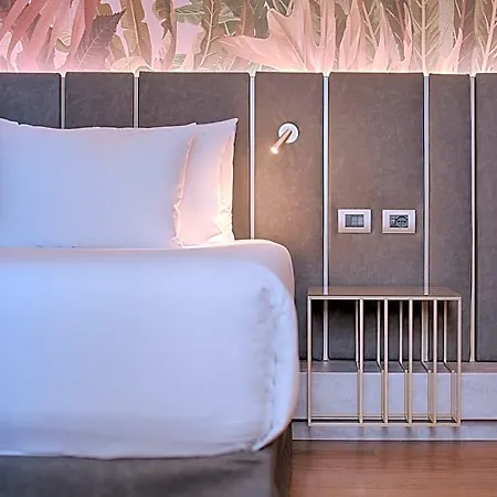 Nh Collection Touring Hotel