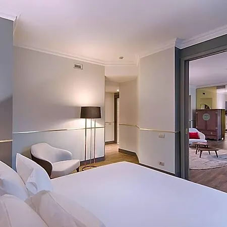 Nh Collection Porta Nuova Hotel 4*