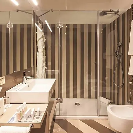 Hotel Fifty House Milan