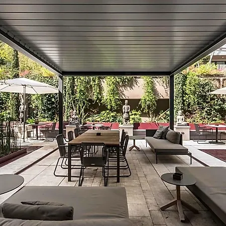 Fifty House Hotel