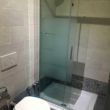 Mrhostel *