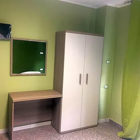 Mrhostel * Milan