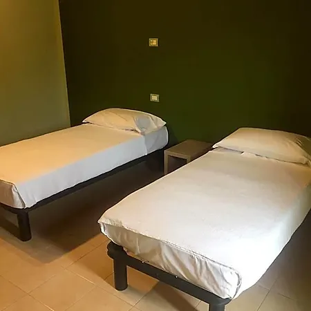 Mrhostel *