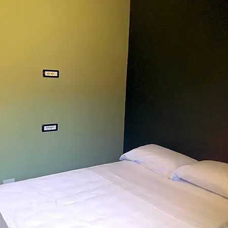 Mrhostel *