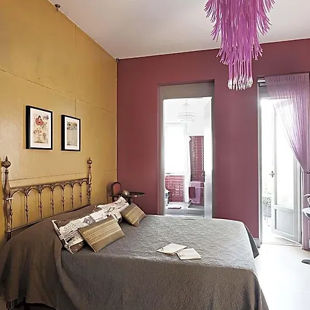 بيت ضيافة Rosso Segnale 4*