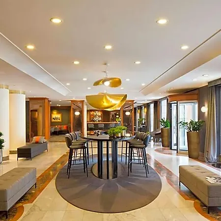 Starhotels Tourist 4*