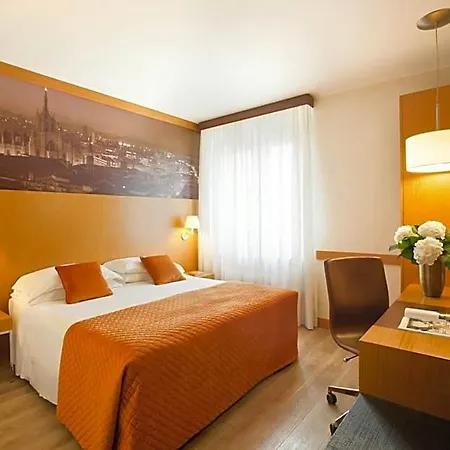 Starhotels Tourist 4* Mediolan