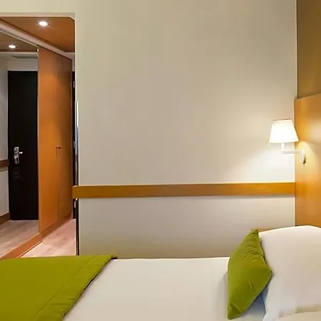 Starhotels Tourist Mediolan