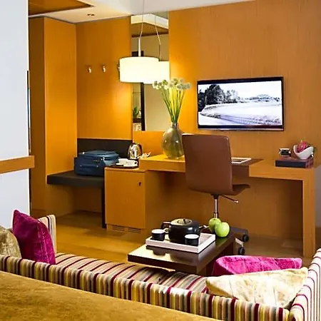 Starhotels Tourist Hotel 4*