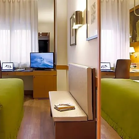 Starhotels Tourist 4*