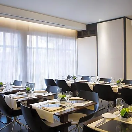 Starhotels Tourist Hotel 4*