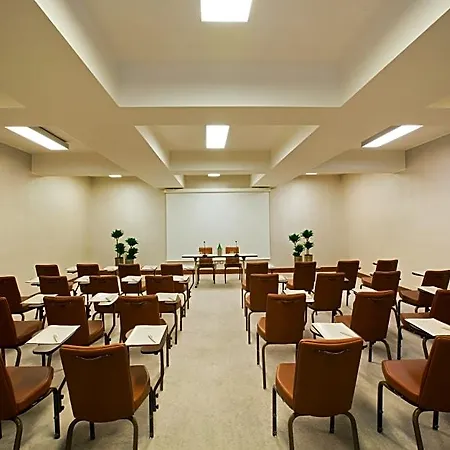 Starhotels Tourist Hotel Mediolan