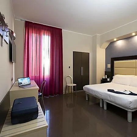 Five 3* Milan