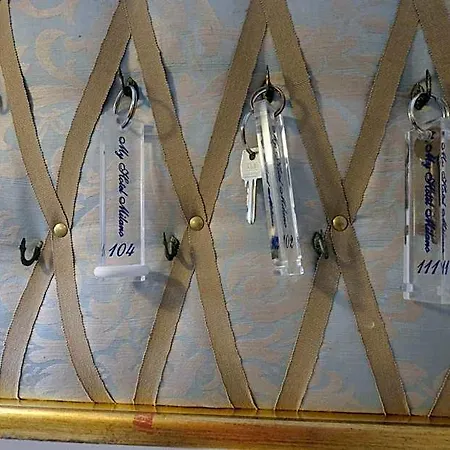 Hotel My 2*