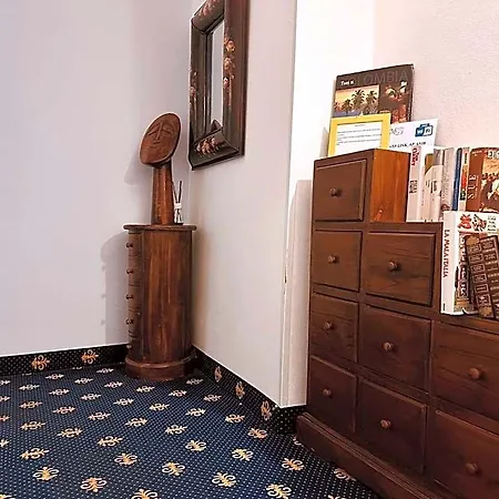 Hotel My 2*
