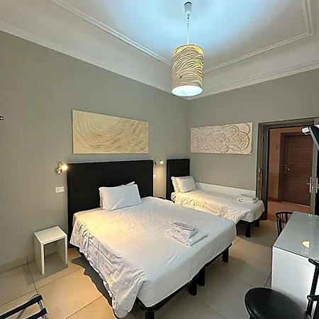 Hotel Bogart