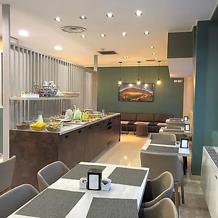 Oasi Village Hotel 3*