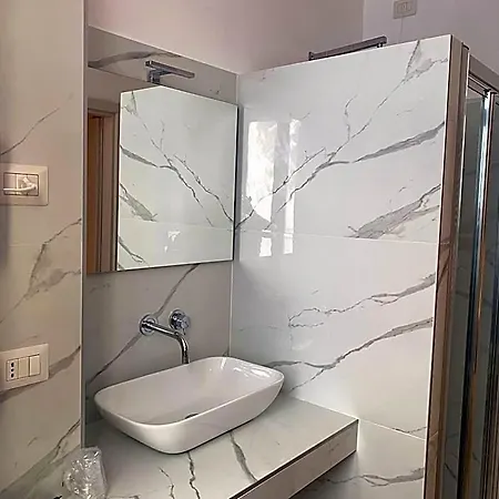 Oasi Village 3* Milan