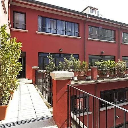 Oasi Village 3* Milan