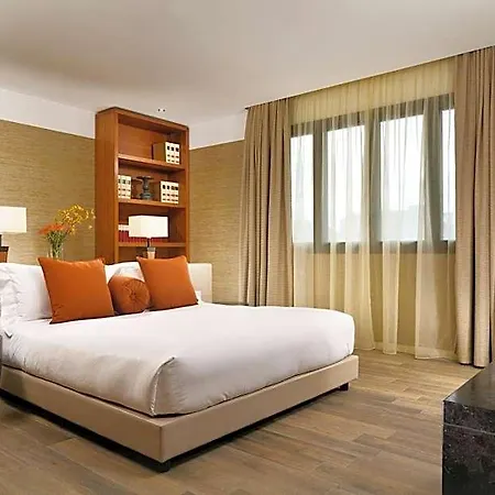 Hotel Milan Suite Hotel 4*