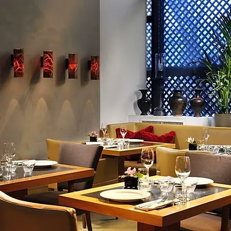 Milan Suite Hotel Hotel 4*
